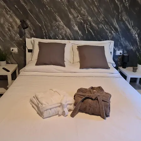 S House *